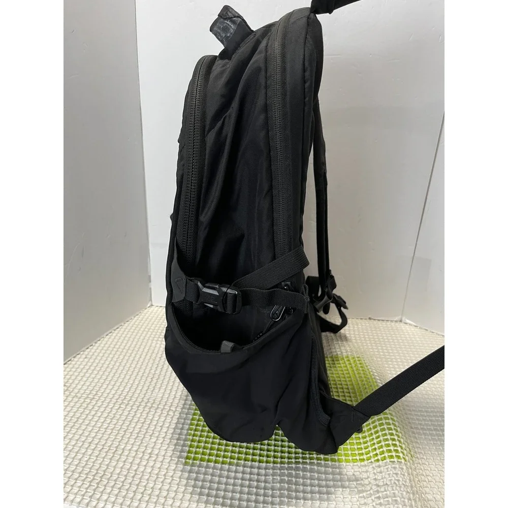 The North Face Surge Backpack Black FlexVent Laptop Travel Bag NF0A3ETV Flaws